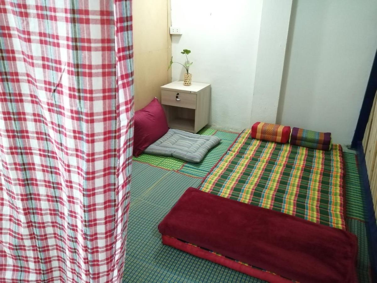 Chill Pill Hostel チェンカーン エクステリア 写真